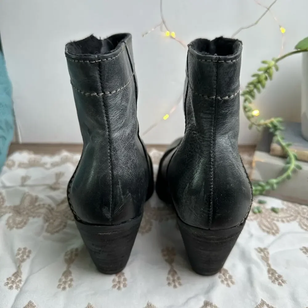 Dromedaris Kara leather side zip boots w 3” heel tan-gray size EU 37 US 6.5